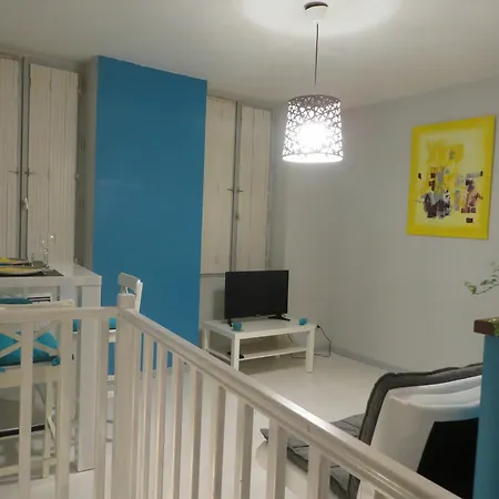 Compans Caffarelli Apartment *